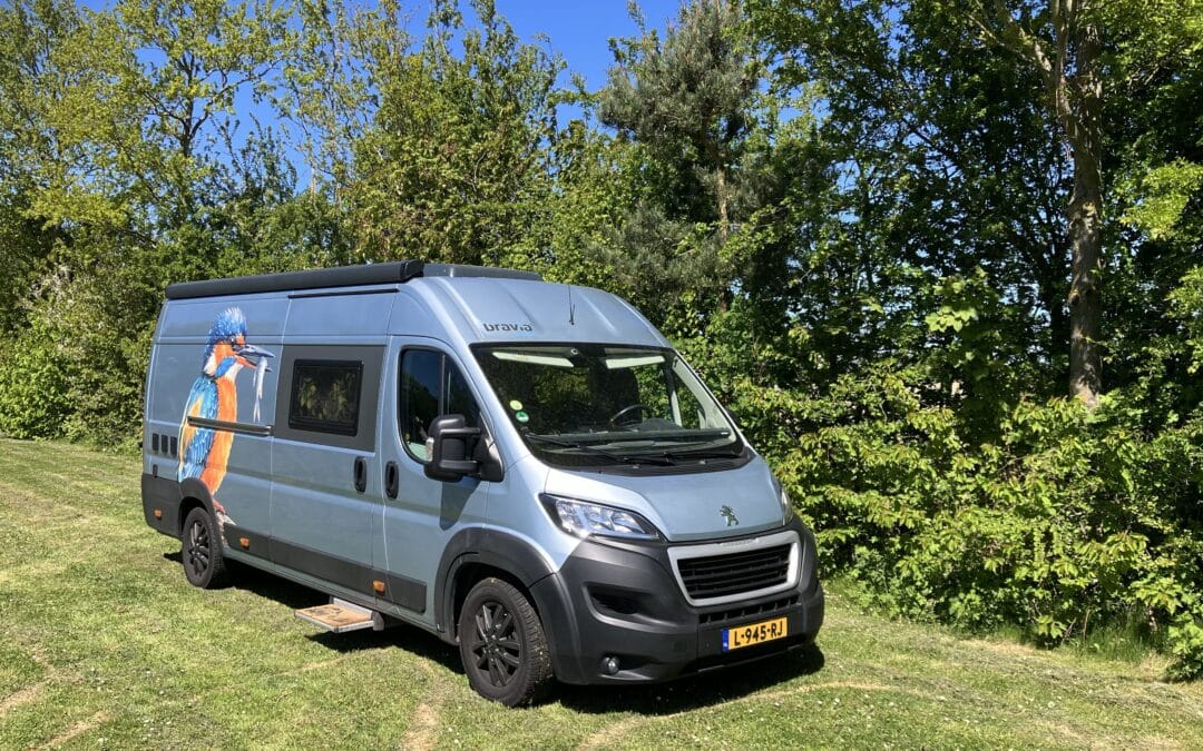 Autocamper i grønne omgivelser
