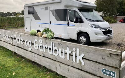 Høbjerg Gartneri, Café og gårdbutik